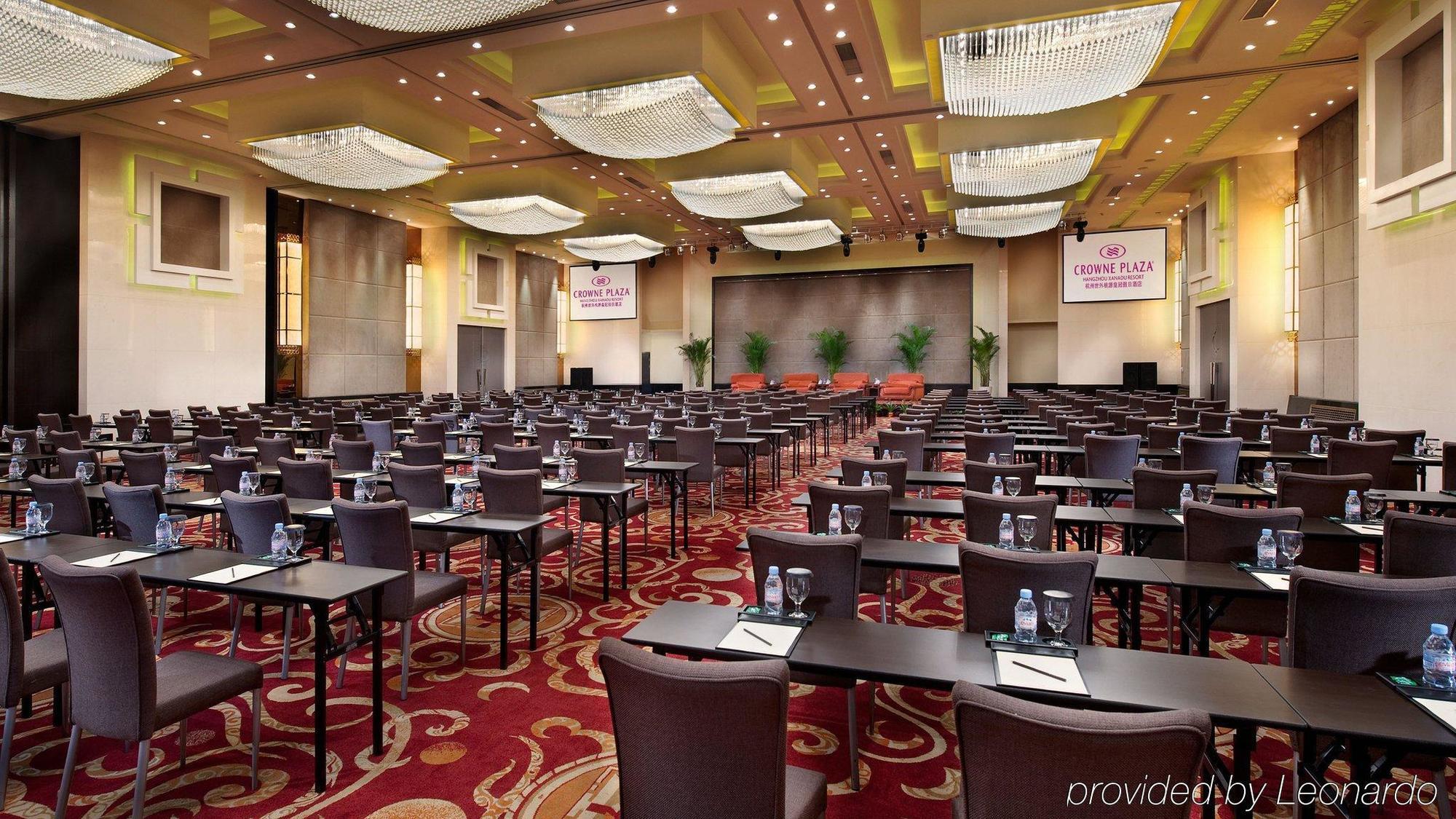 Crowne Plaza Hangzhou Xanadu Resort Экстерьер фото