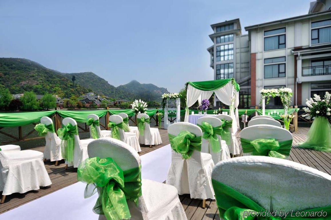 Crowne Plaza Hangzhou Xanadu Resort Удобства фото
