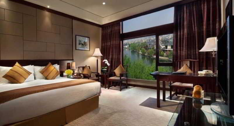 Crowne Plaza Hangzhou Xanadu Resort Экстерьер фото