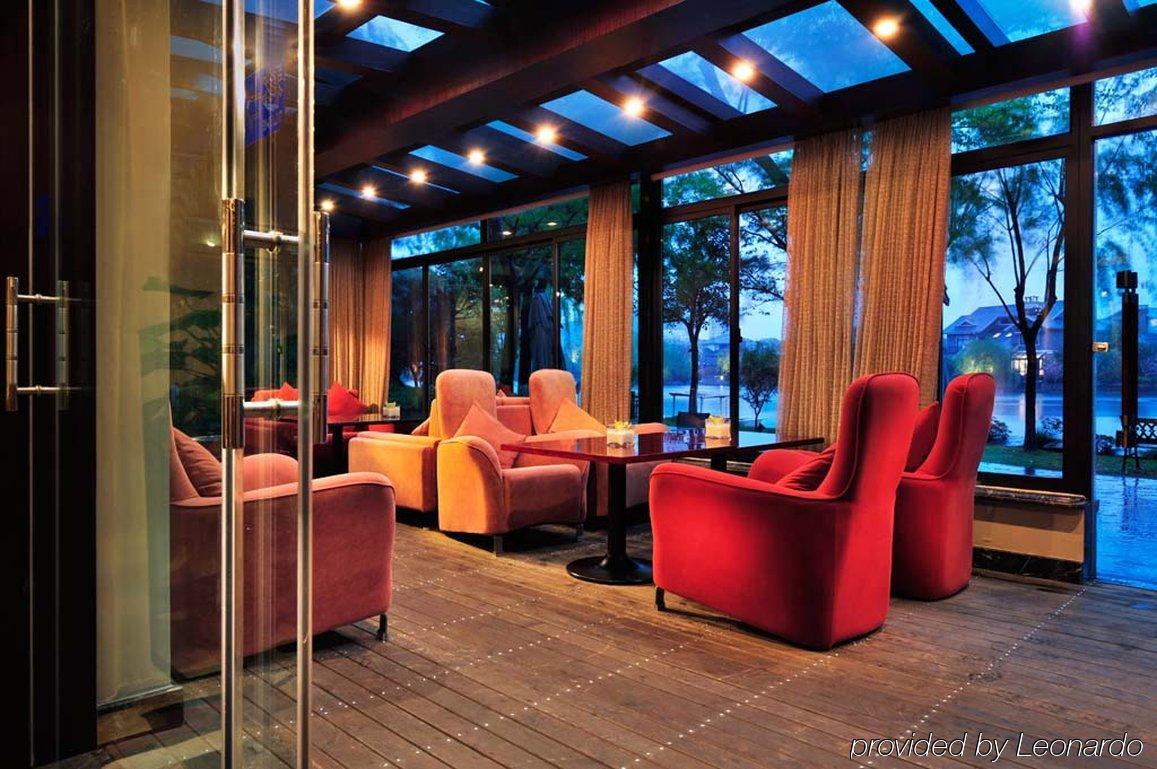 Crowne Plaza Hangzhou Xanadu Resort Экстерьер фото