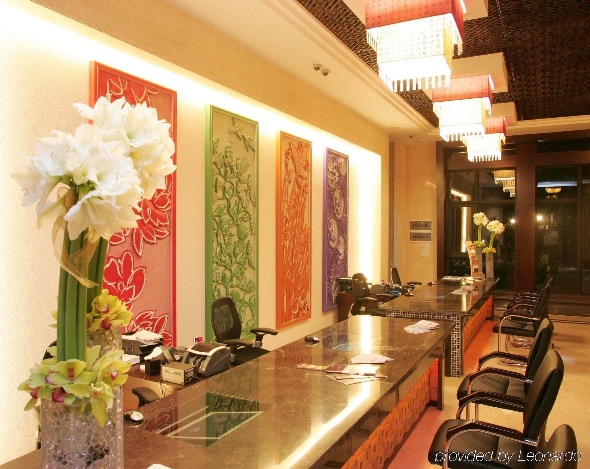 Crowne Plaza Hangzhou Xanadu Resort Экстерьер фото